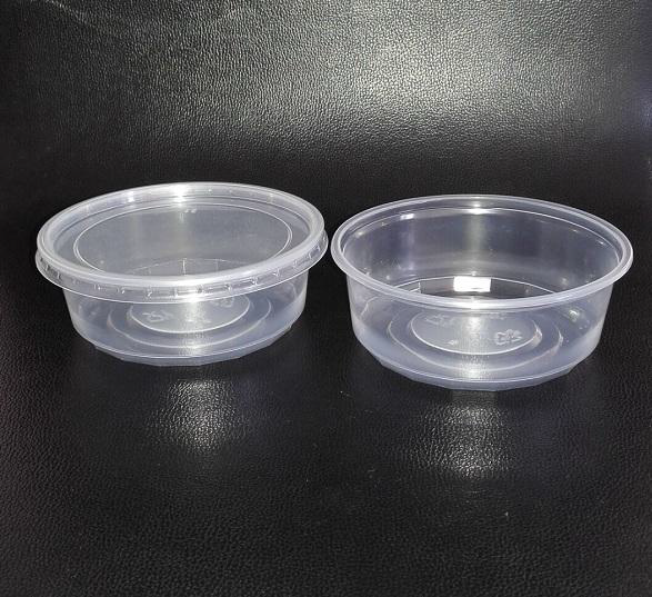 Takeaway Round Food Containers with Lids Clear Plastic Microwave Safe Deli Pots 